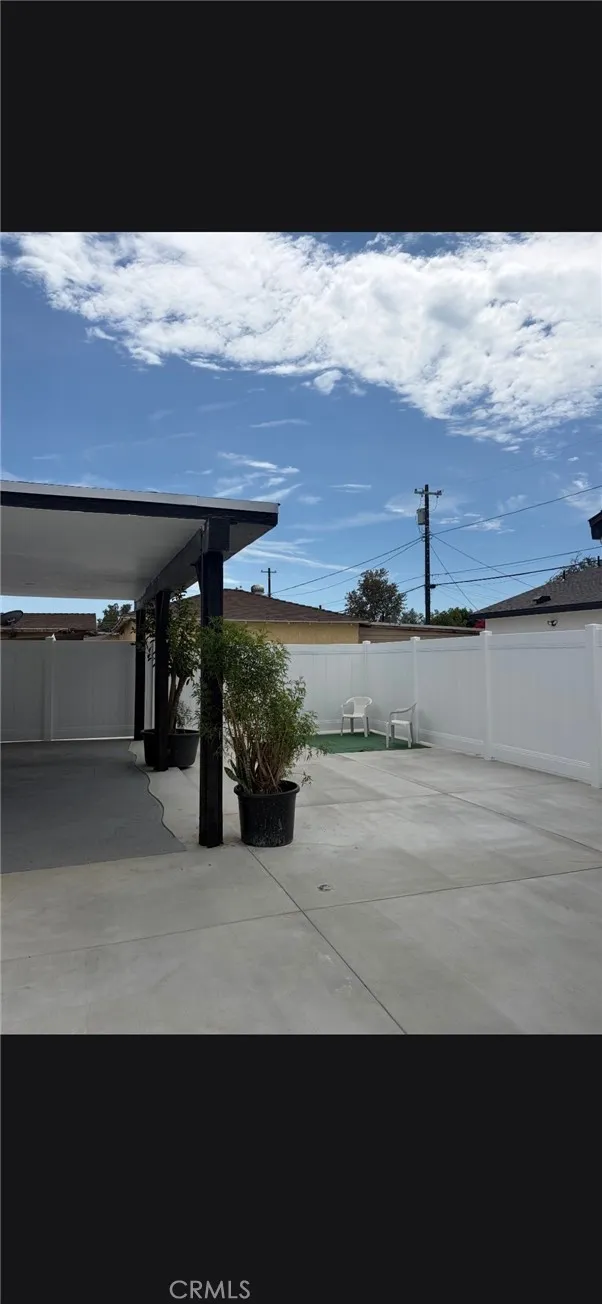 7935 Cleon Sun Valley, CA 91352