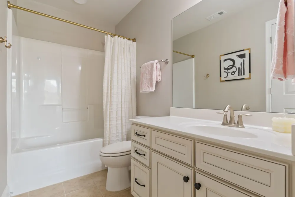 1023 Brixworth Dr Thompsons Station, TN 37179