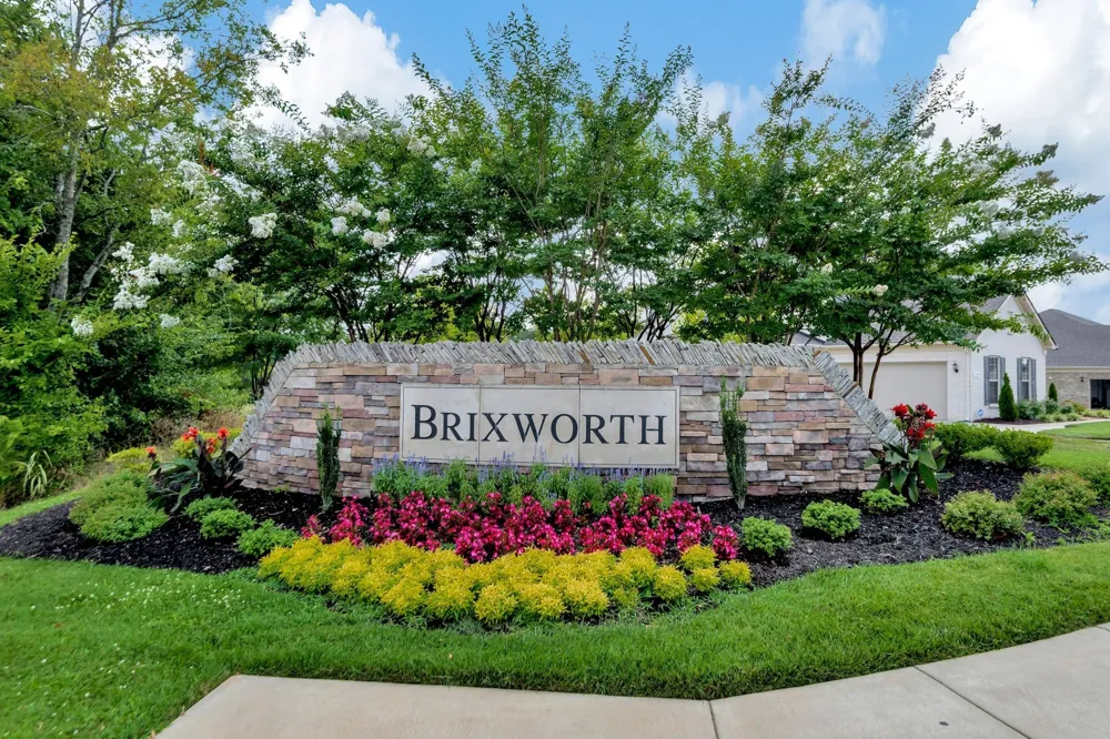 1023 Brixworth Dr Thompsons Station, TN 37179