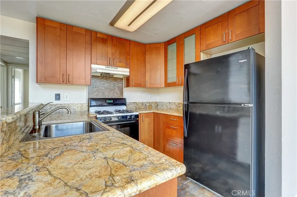 11150 Glenoaks #294 Pacoima, CA 91331