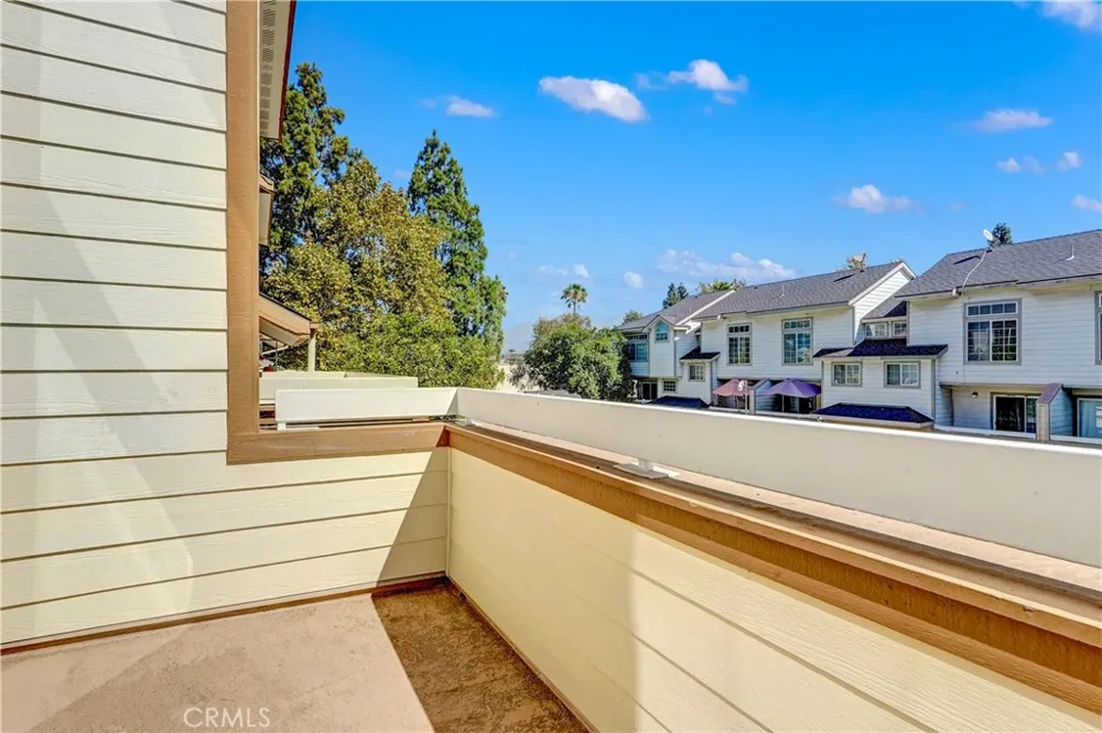 11150 Glenoaks #294 Pacoima, CA 91331