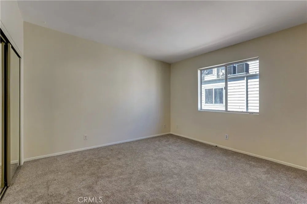 11150 Glenoaks #294 Pacoima, CA 91331