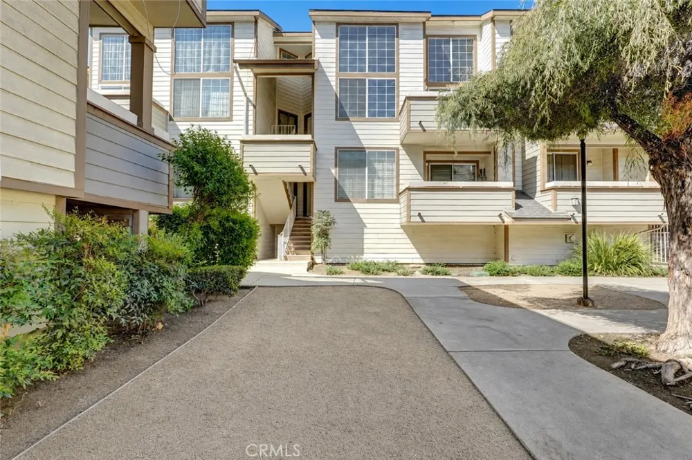 11150 Glenoaks #294 Pacoima, CA 91331