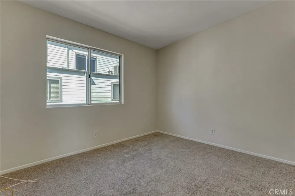 11150 Glenoaks #294 Pacoima, CA 91331