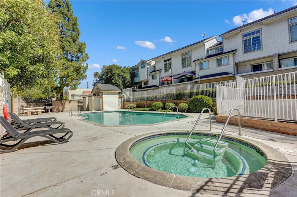 11150 Glenoaks #294 Pacoima, CA 91331