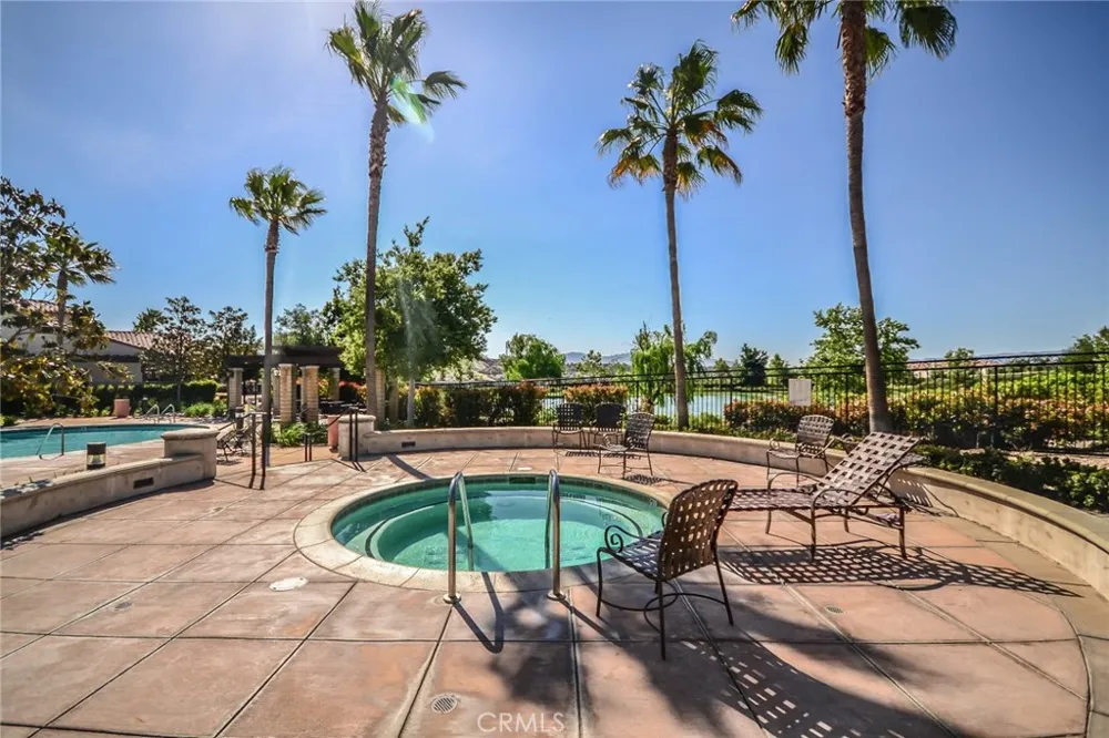 29268 Rio Lobo Way Valencia, CA 91354