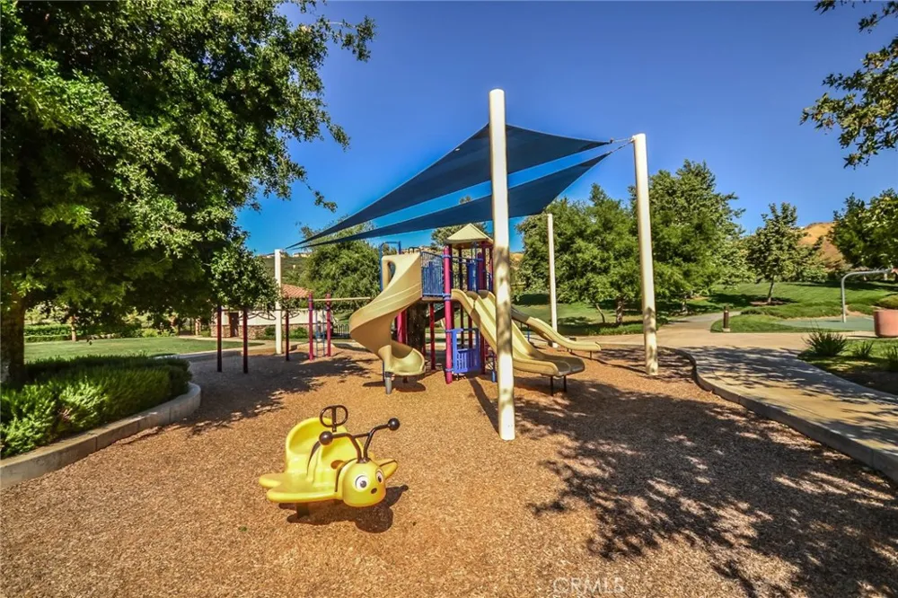29268 Rio Lobo Way Valencia, CA 91354