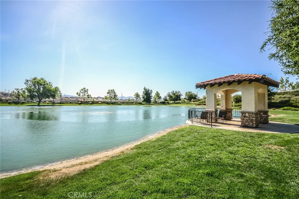 29268 Rio Lobo Way Valencia, CA 91354