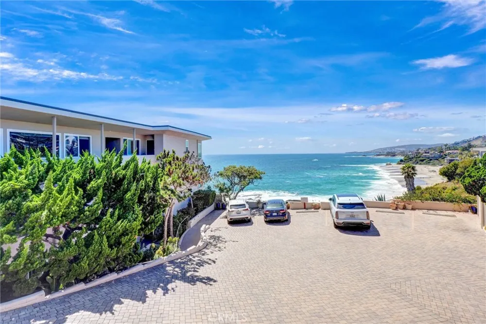 31561 Table Rock #418 Laguna Beach, CA 92651