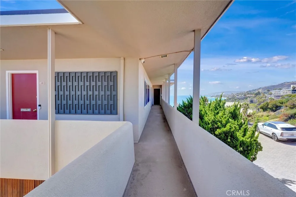 31561 Table Rock #418 Laguna Beach, CA 92651