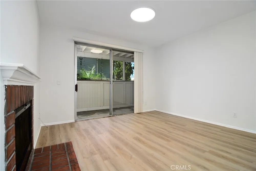2474 Pleasant Way #K Thousand Oaks, CA 91362