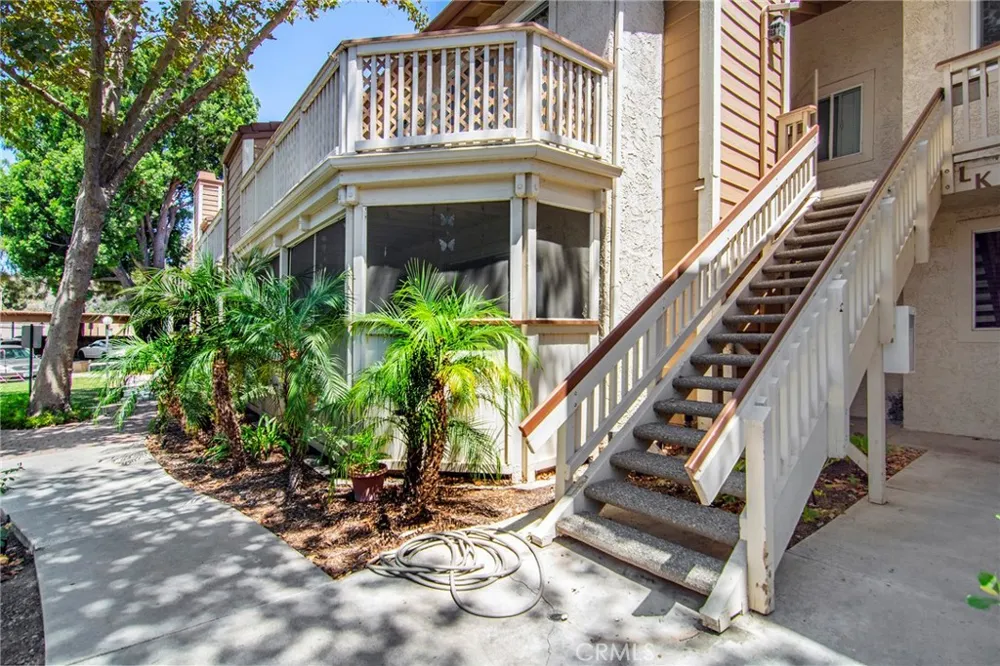 2474 Pleasant Way #K Thousand Oaks, CA 91362
