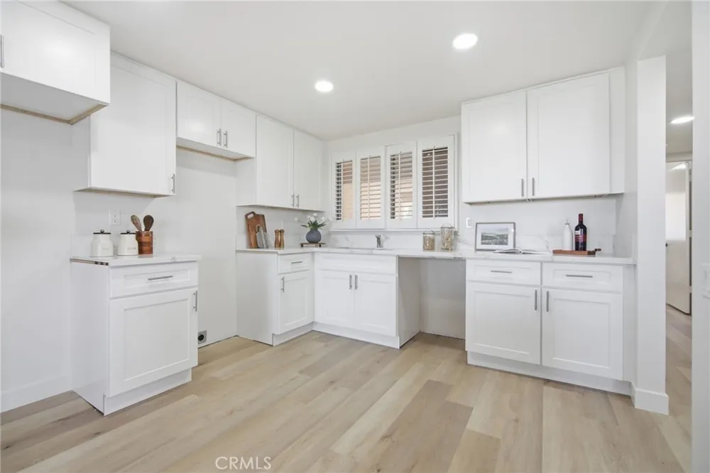 4014 Calle Sonora Oeste #3B Laguna Woods, CA 92637