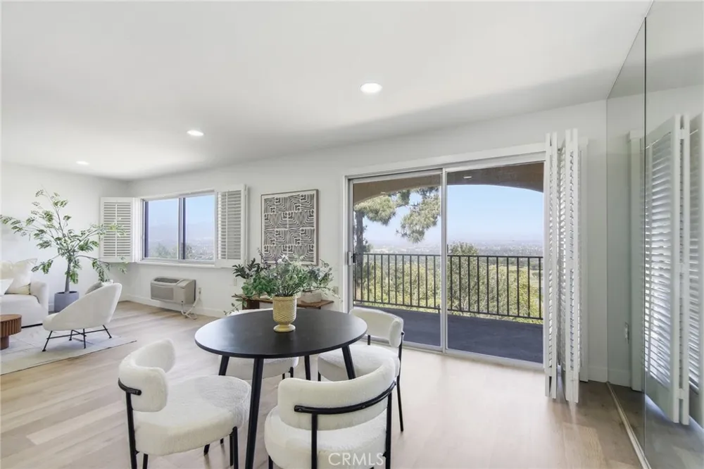 4014 Calle Sonora Oeste #3B Laguna Woods, CA 92637