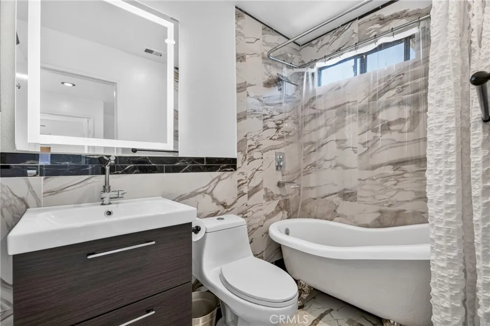 27630 Iris Castaic, CA 91384