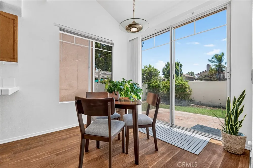 27630 Iris Castaic, CA 91384