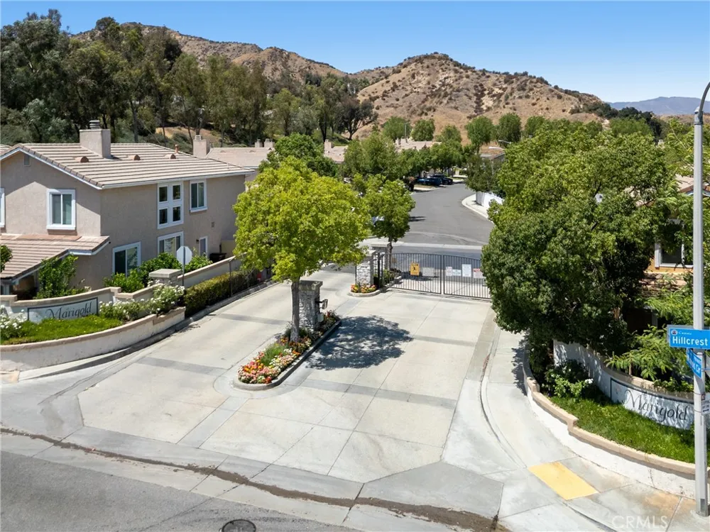 27630 Iris Castaic, CA 91384