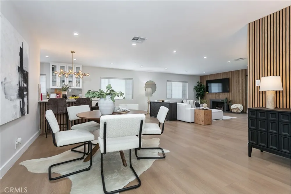 6853 Willis Avenue Van Nuys, CA 91405
