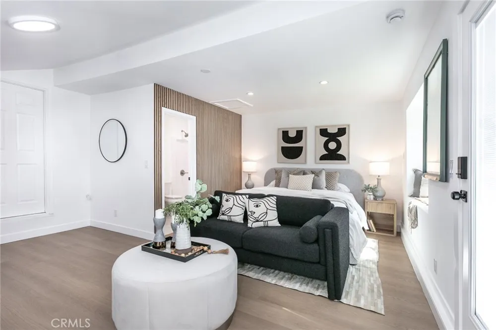 6853 Willis Avenue Van Nuys, CA 91405