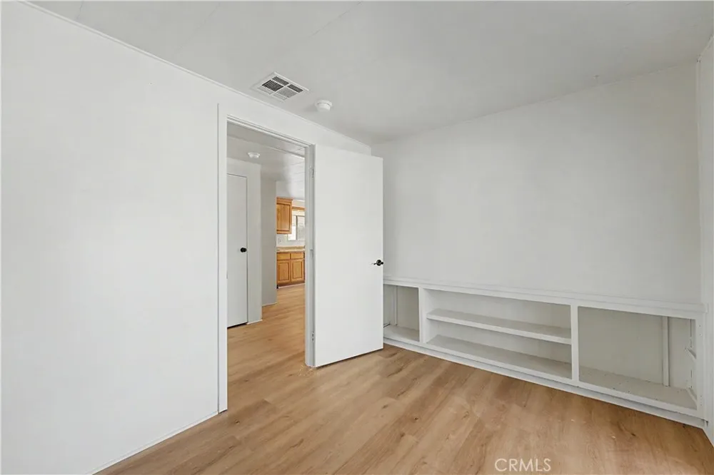 18580 Decker Perris, CA 92570
