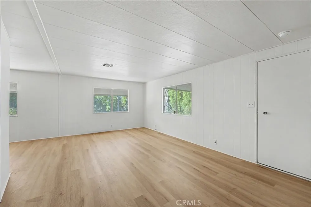 18580 Decker Perris, CA 92570