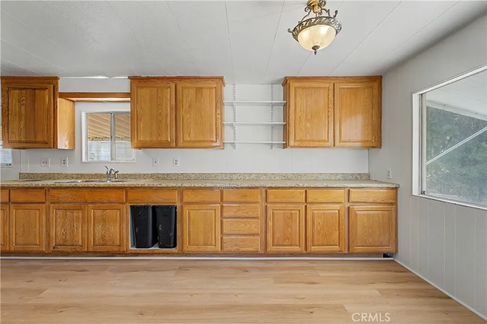 18580 Decker Perris, CA 92570