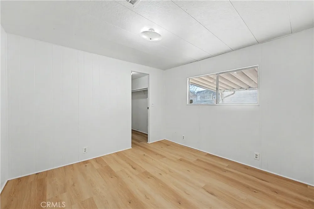 18580 Decker Perris, CA 92570