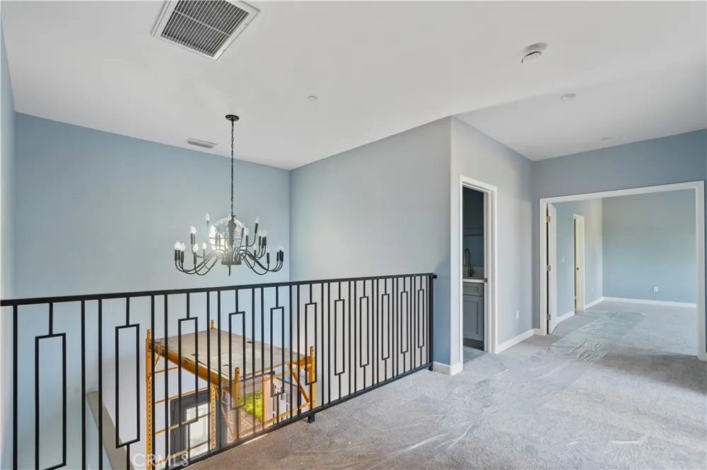 20811 W Seeasons Lane Winnetka, CA 91306