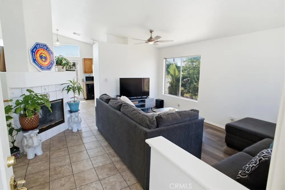 3019 Ontario Court Rosamond, CA 93560