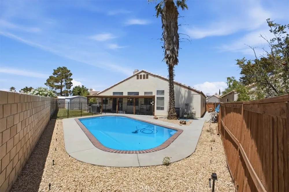 3019 Ontario Court Rosamond, CA 93560