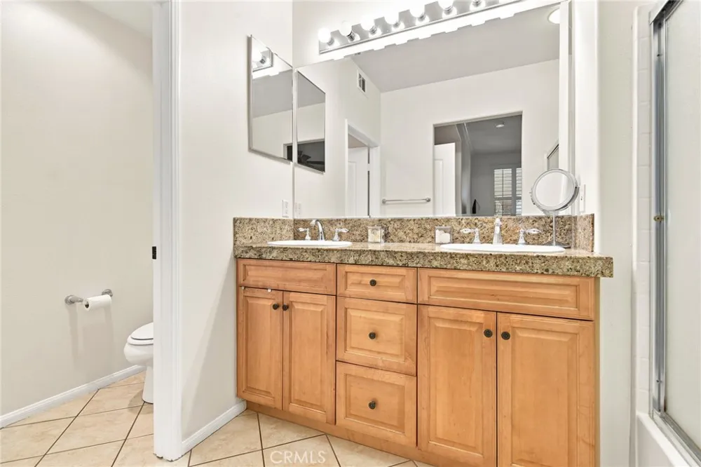 17983 Lost Canyon #113 Canyon Country, CA 91387