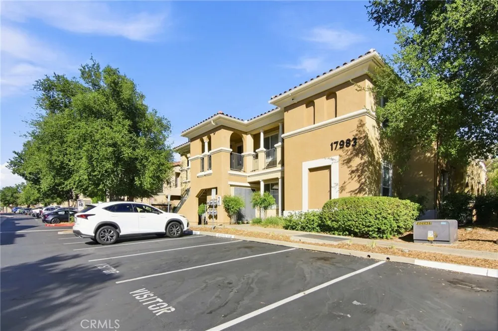 17983 Lost Canyon #113 Canyon Country, CA 91387