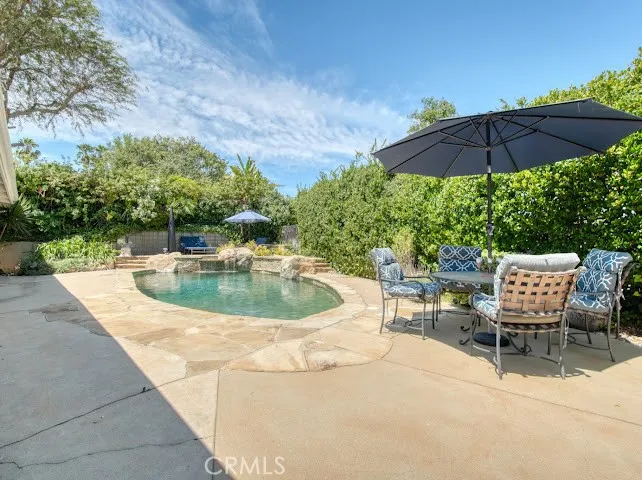 4443 Callada Tarzana, CA 91356