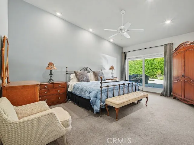 4443 Callada Tarzana, CA 91356