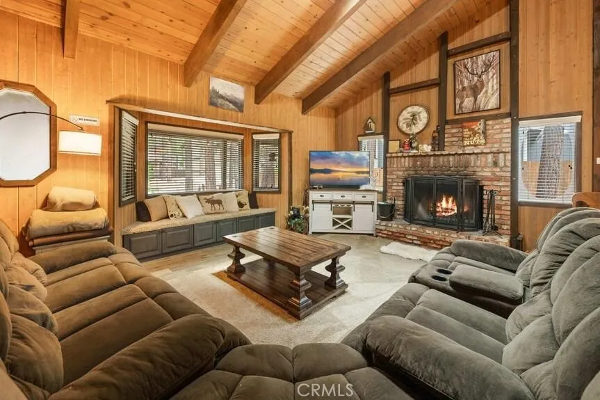 390 Canvasback Rd Big Bear Lake, CA 92315