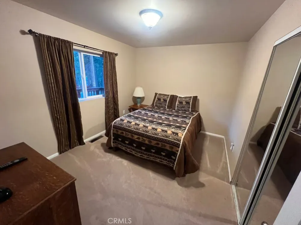 390 Canvasback Rd Big Bear Lake, CA 92315
