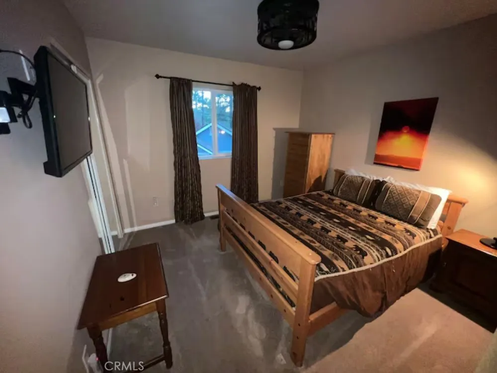 390 Canvasback Rd Big Bear Lake, CA 92315