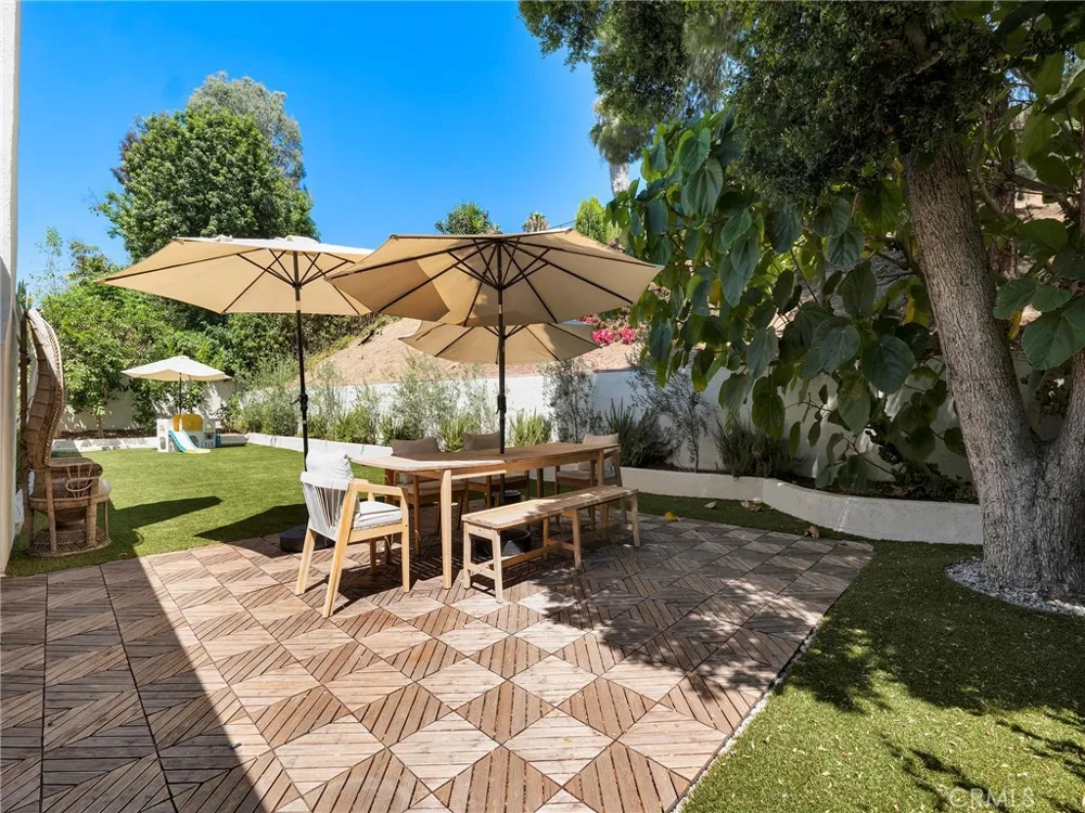 17259 Westbury Drive Granada Hills, CA 91344