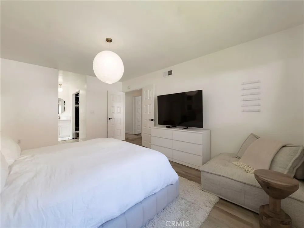 17259 Westbury Drive Granada Hills, CA 91344