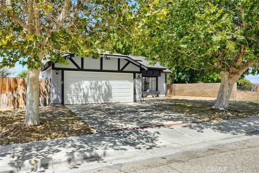 37947 Janus Drive Palmdale, CA 93550