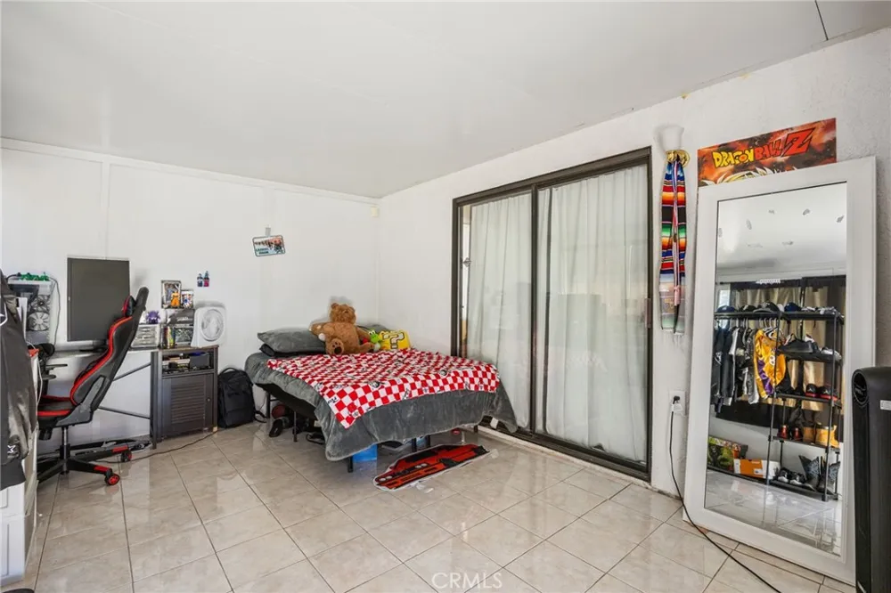 37947 Janus Drive Palmdale, CA 93550