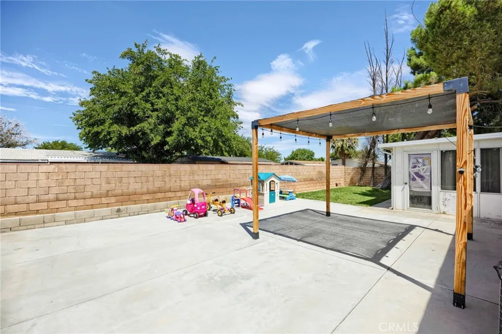 37947 Janus Drive Palmdale, CA 93550
