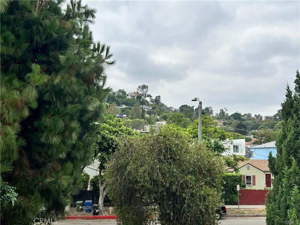 1826 SILVER LAKE Silver Lake, CA 90026