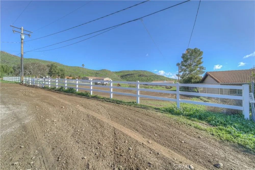 32986 Grand Avenue Winchester, CA 92596