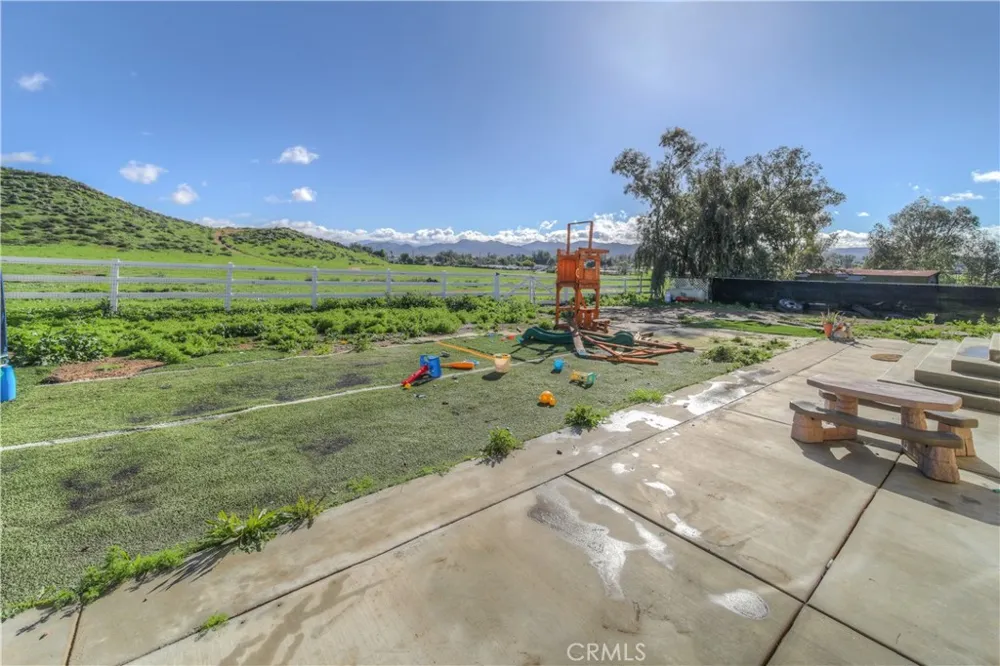 32986 Grand Avenue Winchester, CA 92596