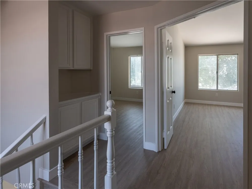 28102 Bob White Circle #4 Saugus, CA 91350