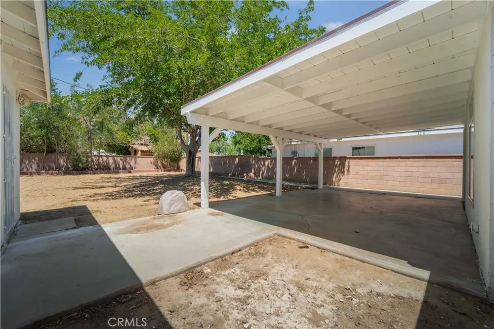 44933 16th W Lancaster, CA 93534