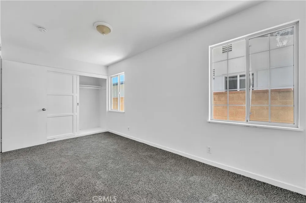 44933 16th W Lancaster, CA 93534