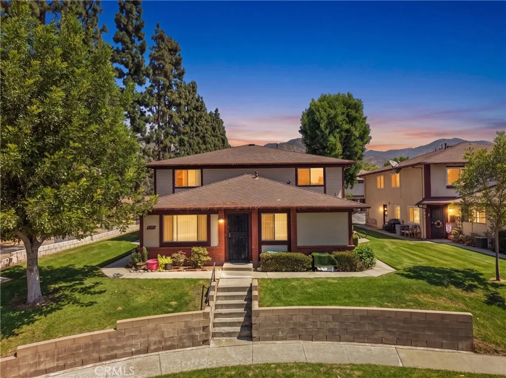 1191 W Calle Del Sol #3 Azusa, CA 91702
