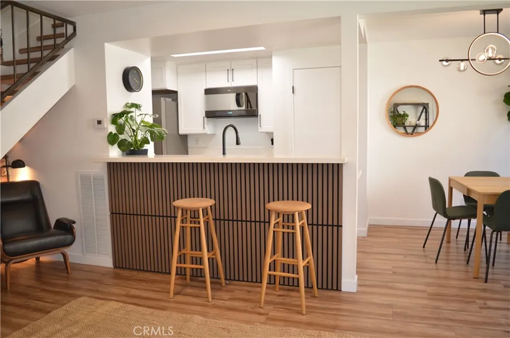 1191 W Calle Del Sol #3 Azusa, CA 91702